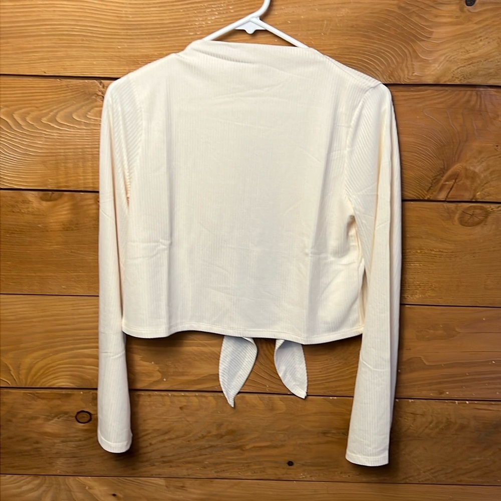 Band Of The Free Womens Top Avril Cream Mock Neck Cropped open back bell sleeves